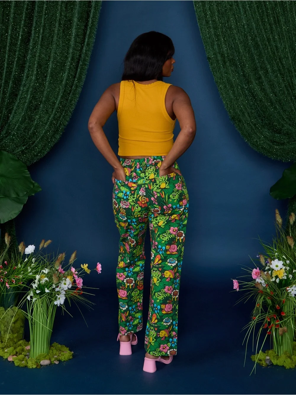 NWOT! Big Bud Press WORK PANTS in POND PARTY Print - Picture 9 of 12